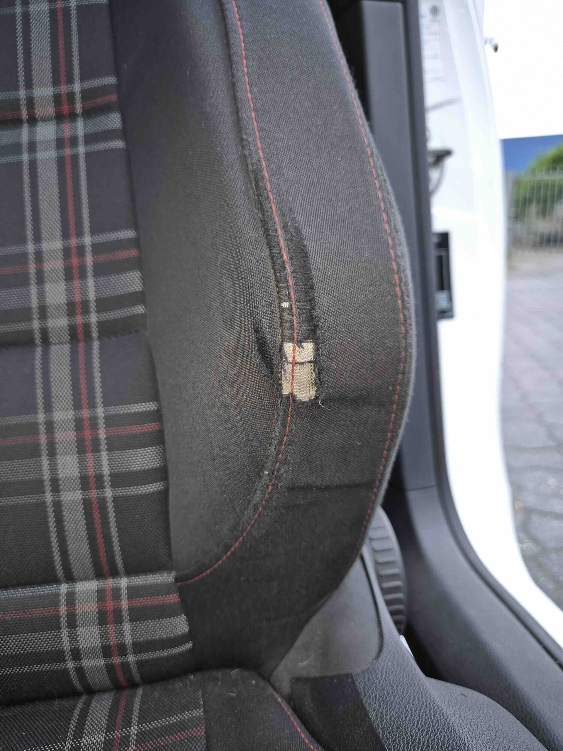 Autobekleding laten renoveren?